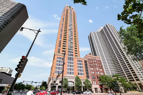 1160 S Michigan Ave #3402, Chicago, IL 60605