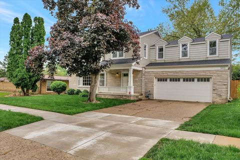 1203 Broadmoor Dr, Champaign, IL 61821