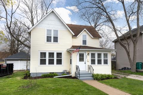 483 Elm St, Sycamore, IL 60178
