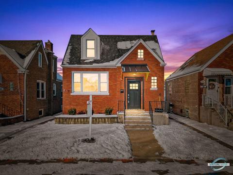 3830 Home Ave, Berwyn, IL 60402