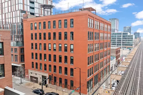 1101 W Lake St #5E, Chicago, IL 60607