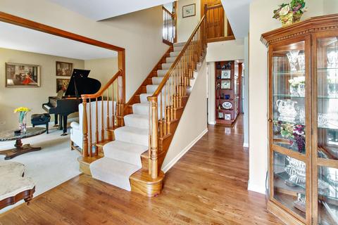 1027 Windgate Ct, Naperville, IL 60540 photo 4