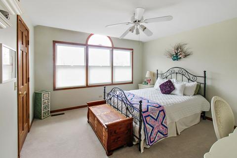 1027 Windgate Ct, Naperville, IL 60540 photo 19