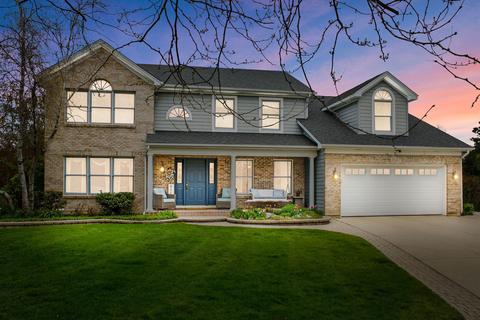 1027 Windgate Ct, Naperville, IL 60540