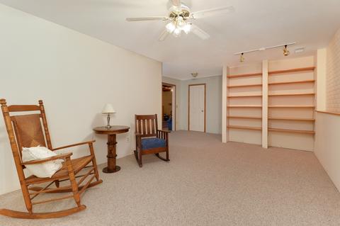 1023 Gregory St, Normal, IL 61761 photo 37