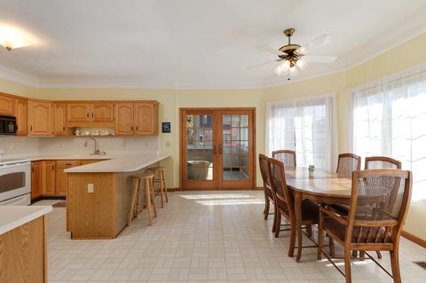 1023 Gregory St, Normal, IL 61761 photo 17