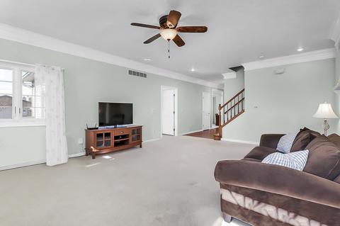 1023 Gregory St, Normal, IL 61761 photo 11