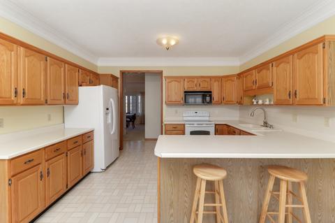 1023 Gregory St, Normal, IL 61761 photo 20