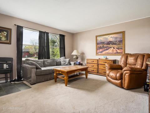 628 Bridget Pl, Wheeling, IL 60090 photo 4