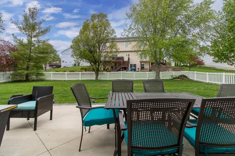 2334 Heather Ridge Dr, Normal, IL 61761 photo 38