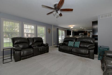 2334 Heather Ridge Dr, Normal, IL 61761 photo 16