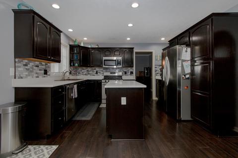 2334 Heather Ridge Dr, Normal, IL 61761 photo 9