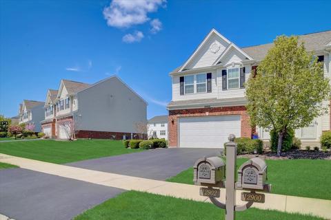 12902 Blue Spruce Dr, Plainfield, IL 60585 photo 3