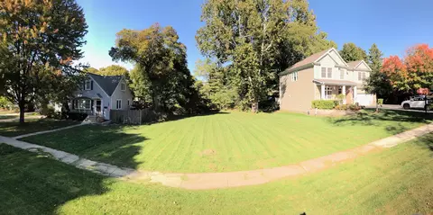 1023 E Willow Ave, Wheaton, IL 60187 photo 3