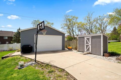 1324 Brandywine Cir, Batavia, IL 60510 photo 25