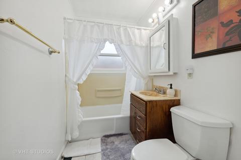 261 Renee Ter, Wheeling, IL 60090 photo 10