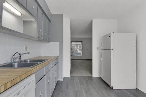 103 S Towanda Ave #7, Normal, IL 61761 photo 6