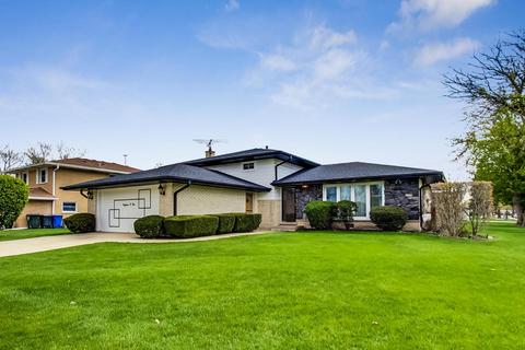 1801 E Aztec Ln, Mount Prospect, IL 60056 photo 1