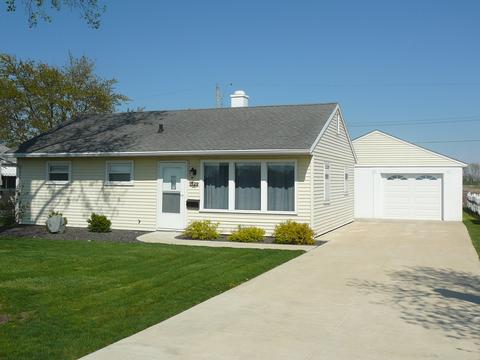 1529 S Illinois St, Streator, IL 61364