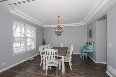 331 Weymouth Ave, Elgin, IL 60124 photo 7