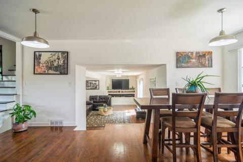 1022 Crimson Dr, Wheeling, IL 60090 photo 11