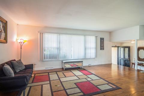 1022 Crimson Dr, Wheeling, IL 60090 photo 5