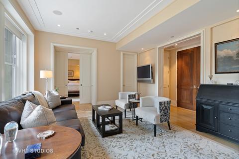 159 E Walton Pl #14E, Chicago, IL 60611 photo 6