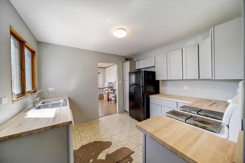 2325 S 11th Ave, Broadview, IL 60155 photo 4