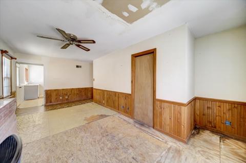 2325 S 11th Ave, Broadview, IL 60155 photo 23