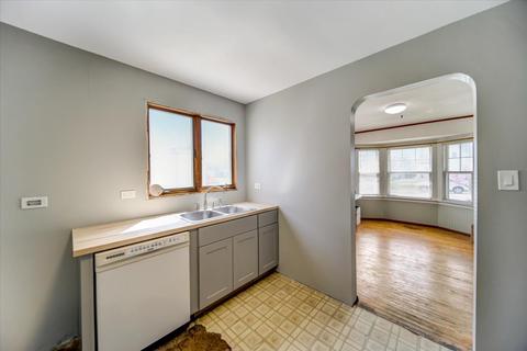 2325 S 11th Ave, Broadview, IL 60155 photo 5
