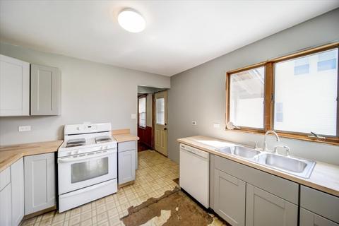 2325 S 11th Ave, Broadview, IL 60155 photo 7