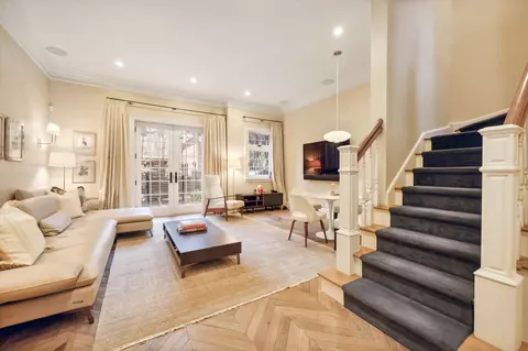 48 E Cedar St, Chicago, IL 60611 photo 16