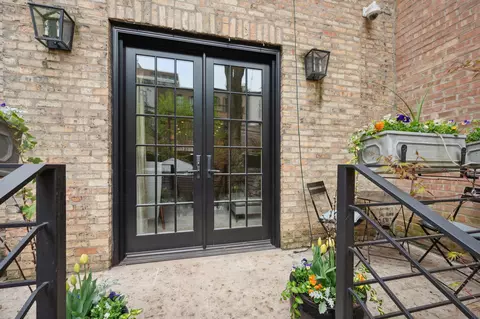 48 E Cedar St, Chicago, IL 60611 photo 46