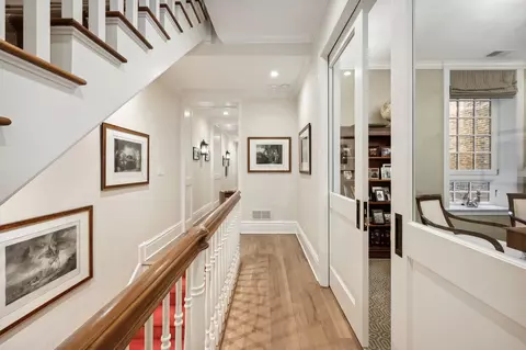 48 E Cedar St, Chicago, IL 60611 photo 20