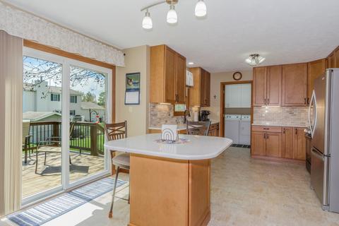 303 Stanhope Ln, Normal, IL 61761 photo 12