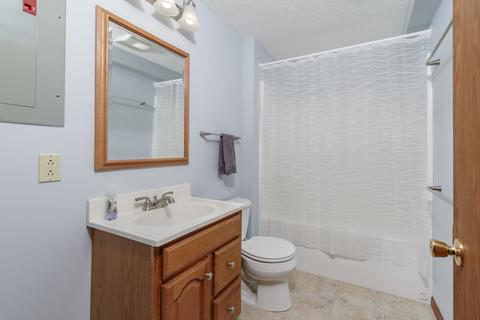 303 Stanhope Ln, Normal, IL 61761 photo 28