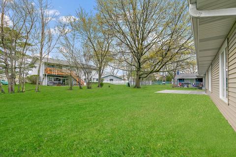 860 Heather Ln, Hoffman Estates, IL 60169 photo 21