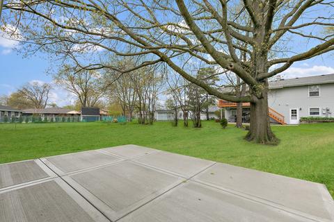 860 Heather Ln, Hoffman Estates, IL 60169 photo 20