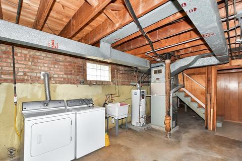 2337 E 83rd St, Chicago, IL 60617 photo 23