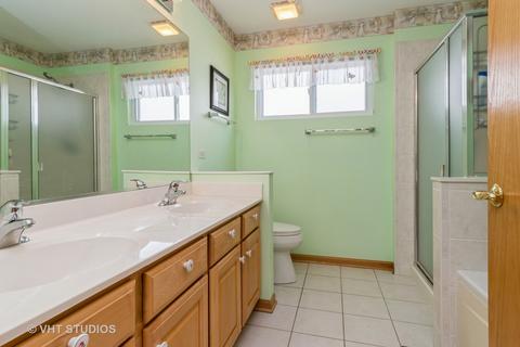 13800 S Tamarack Dr, Plainfield, IL 60544 photo 9