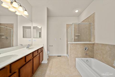 207 Prairie St, Elgin, IL 60120 photo 14