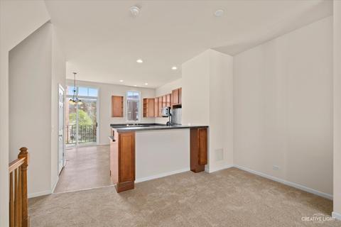 207 Prairie St, Elgin, IL 60120 photo 6