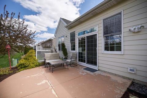 3870 Valhalla Dr, Elgin, IL 60124 photo 22