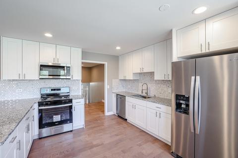 119 Coral Ln, Wheeling, IL 60090 photo 5