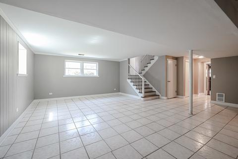 119 Coral Ln, Wheeling, IL 60090 photo 22