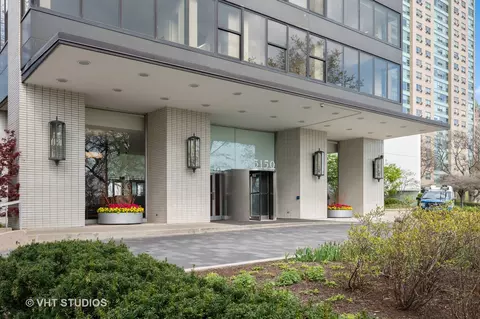 3150 N Lake Shore Dr #13E, Chicago, IL 60657