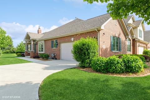 7460 E Plank Trail Ct, Frankfort, IL 60423