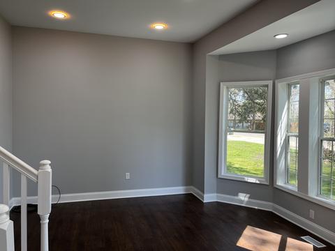 519 E Main St, Plano, IL 60545 photo 8