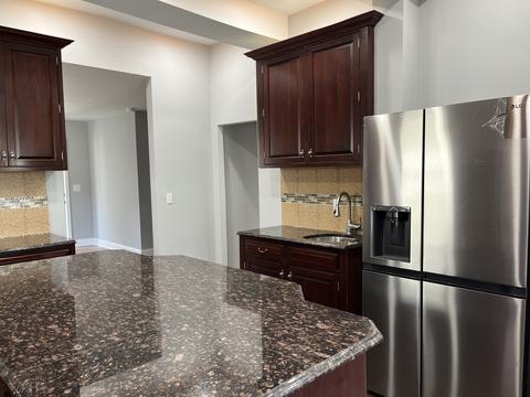 519 E Main St, Plano, IL 60545 photo 5