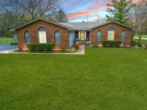 4017 E Keith Dr, Richmond, IL 60071
